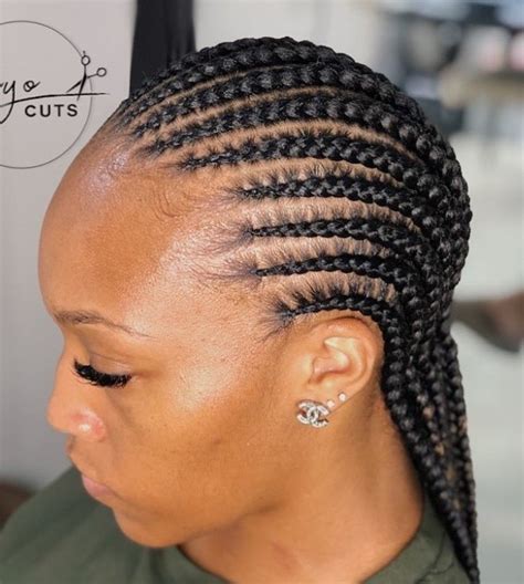 Pin By Merry Loum On Tresses Africaines Hair Styles Hair Dos