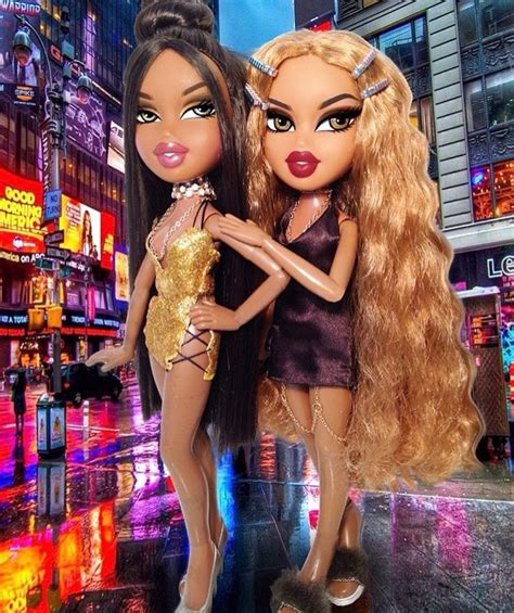 Press this button in the corner of your wardrobe then copy and paste! Love the style on theses dolls | Brat doll, Black bratz ...