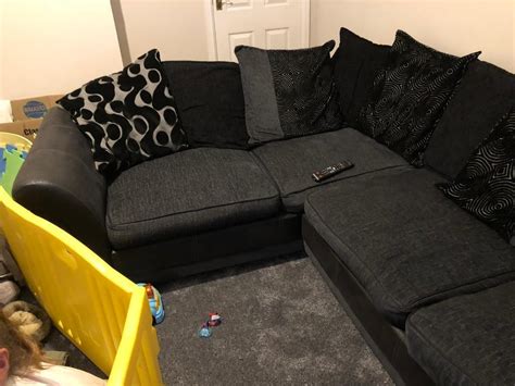 Do Dfs Corner Sofas Come Apart Baci Living Room