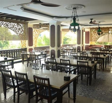 Sultan Resto Restoran Masakan Khas Melayu Bernuansa Klasik Di