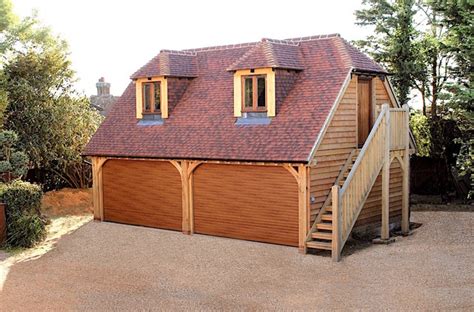 oak framed garage with guest accommodation above classique garage hampshire par the
