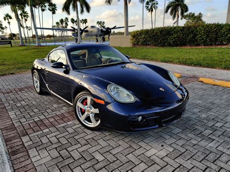 The Porsche Cayman Is the Coolest Car You Can Buy Under $20,000