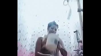 Swathi naidu baño sexy y desnudo parte 7 XVIDEOS COM