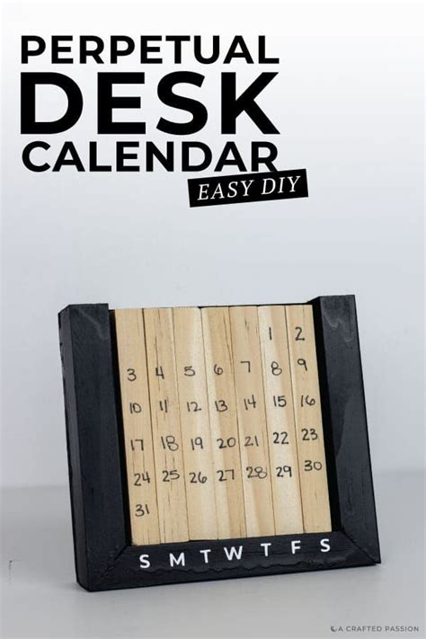 Learn How To Make A Perpetual Desk Calendar With This Simple Diy