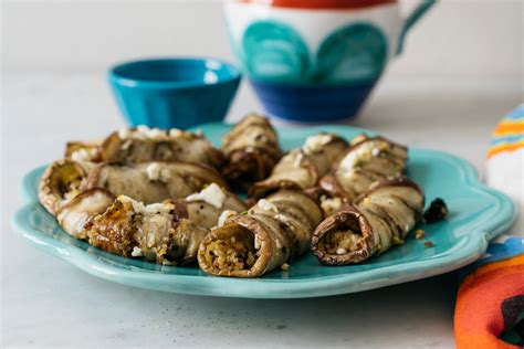 Maybe you would like to learn more about one of these? Involtini di melanzane ripieni di quinoa e feta