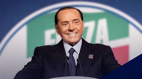 I have little hair because my brain is so big it pushes the hair out. Coronavirus, Silvio Berlusconi ricoverato al San Raffaele: come sta