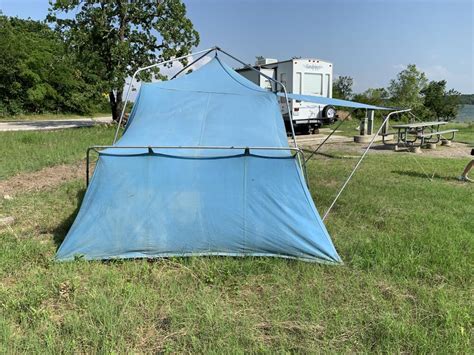 Choosing the right camping gear can be hard. Huge Canvas Sears Tent 10x20 3 room - Texas Hunting Forum