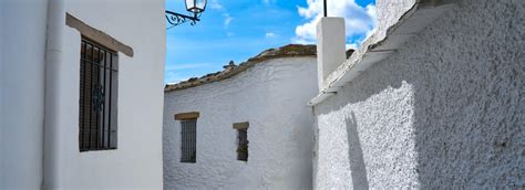 5 Stunning White Villages Near Málaga Nalusur