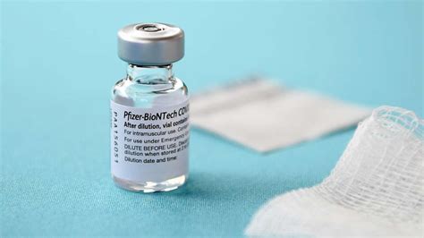 Biontech and pfizer have signed a letter of intent for distribution of the vaccine outside china — and the german biotech. Corona-Impfstoff von Biontech: Allergie-Schock! Frau wird nach Impfung zum Klinik-Notfall | Welt