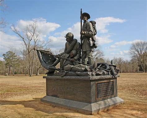 The Tennessee Monument At Shiloh Battlefield War Monument Civil War