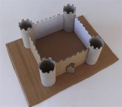 Da dieses origami schiff leicht zu. Papierburg, Burg aus Toilettenpapierrollen, wie man eine ... #papierburg #t… en 2020 | Château ...