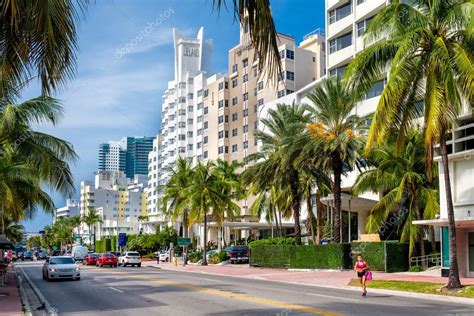 Famosos Hoteles En Collins Avenue En Miami Beach 2024