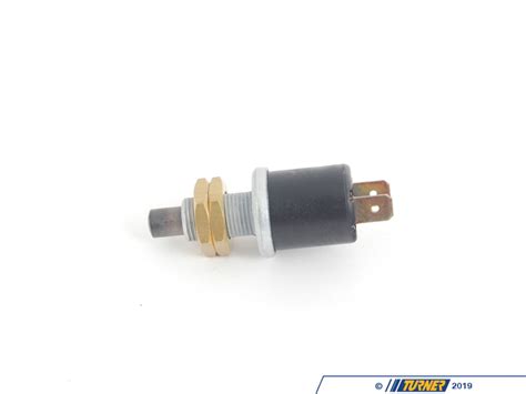 To reset brake pad lining indicator. 61311368786 - Genuine BMW Brake Light Switch - E30 325e 325es 318i M10 E28 | Turner Motorsport