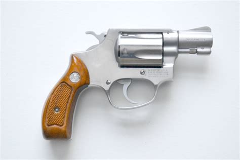 Smith And Wesson Model 60 Ss J Frame 38 Special For Sale At Gunauction