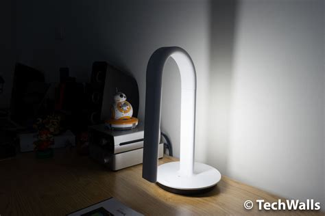 Xiaomi Philips Eyecare Smart Lamp 2 Review When Xiaomi Partners With