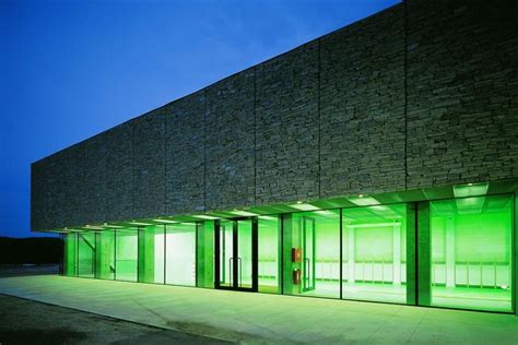 Contemporary Building Facades Inspiration Modlar Com Concrete Architecture Architecture