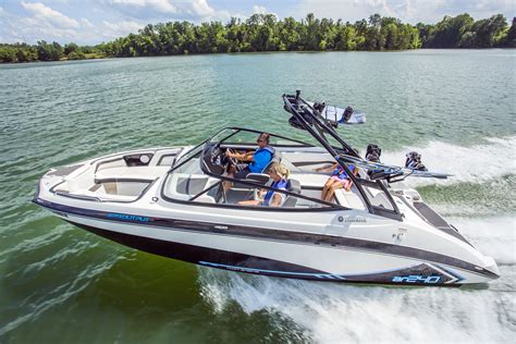 2015 Yamaha 240 Series Ultra Quiet With Sure Footed Tracking