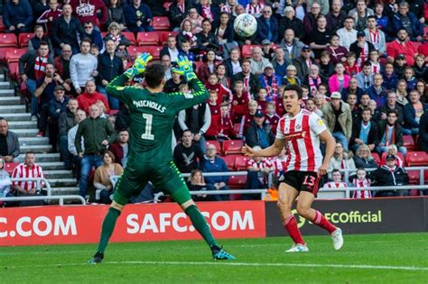 Con marcaapuestas puedes ver partidos en streaming. Sunderland sign lucrative shirt sponsorship deal with BFS ...