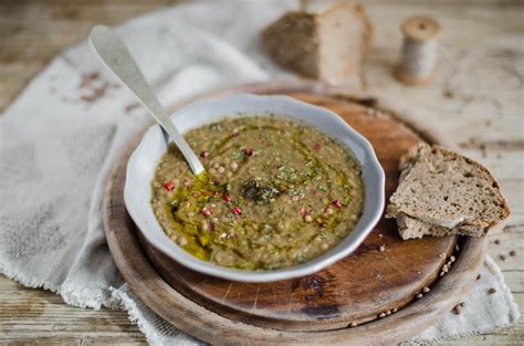Ci sono 186 calorie in zuppa di lenticchie (1 tazza). Zuppa di lenticchie cucinata in Crock-Pot | Agrodolce