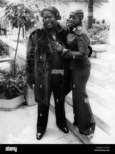 Singer Barry White With Wife Glodean Stock Photo 69498754 Alamy