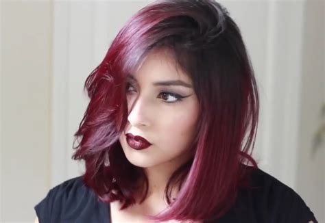 Une coloration acajou pour les cheveux choisir une coloration acajou pour les cheveux. Le burgundy : la nouvelle tendance coloration qui revient ...