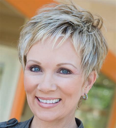 2024 haircuts for women over 60