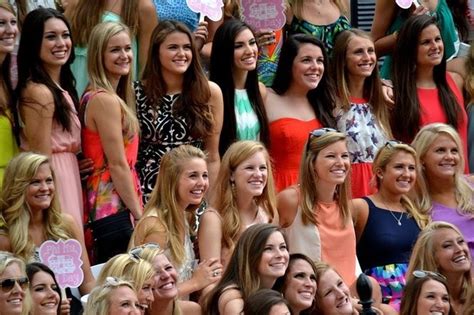 Meet The University Of Alabama Sororities A Guide To The Women S