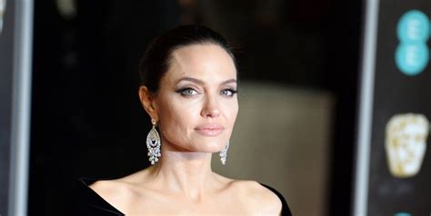 Video Angelina Jolie Se Desnuda Para Mostrar La Perfecci N De Su Cuerpo Noticias