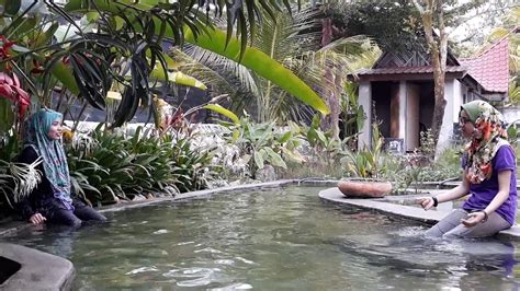 Hulu tamu hot spring is a naturally hot spring about seven kilometres from batang kali town in the hulu selangor district of selangor state. Kolam Air Panas Cholo-Cholo Resort, Hulu Tamu, Batang Kali ...