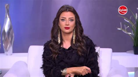 نصائح رضوى الشربيني للبنات في أي علاقة| هي وبس. ‫بعد دايت الخمس أسابيع.. ازاي تتخني بطريقة صحية مع رضوى الشربيني| هي وبس (حلقة كاملة)‬‎ - YouTube