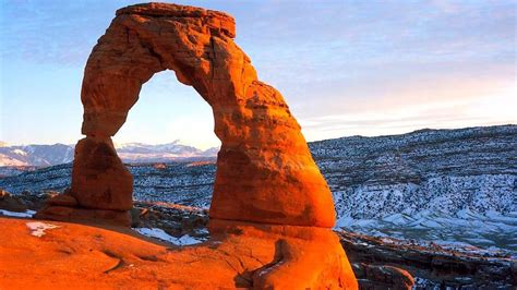 3 People Fall 2 Killed At Delicate Arch In Arches