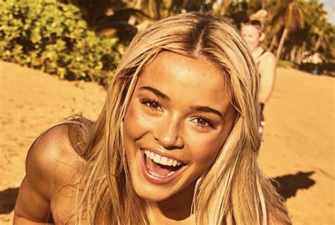 Lsu Gymnast Olivia Dunne Has Nip Slip During Si Swimsuit Photoshoot Page 2 Of 5