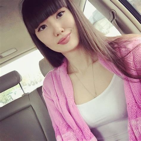 Sabina Altynbekova S20さんaltynbekova20 • Instagram写真と動画 Kecantikan