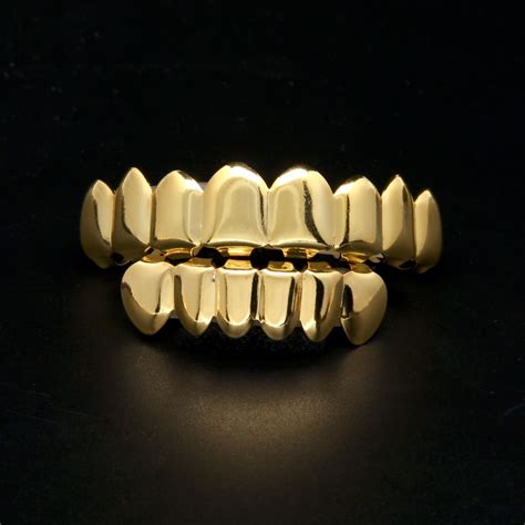 2020 Mens Gold Grillz Teeth Grillz Set 2018 New Fashion Hip Hop Jewelry