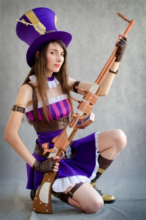 Ashe From League Of Legend Cosplay At Freepornpicss