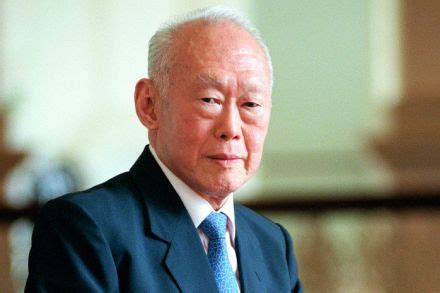 Lee kuan yew in 1969, a decade into his tenure as prime minister of singapore. Lee Kuan Yew - Founder of Singapore - Detailsinn