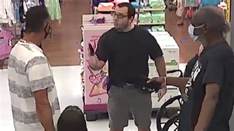 Shopper At Florida Walmart Pulls Gun On Man In Dispute Over Mask Deputies Say