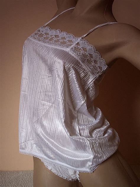 Pretty Vintage White Silky Soft Nylon Lace Camisole Sm Ebay