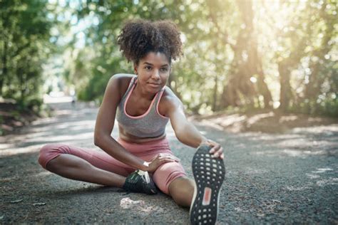 64700 Black Woman Legs Stock Photos Pictures And Royalty Free Images