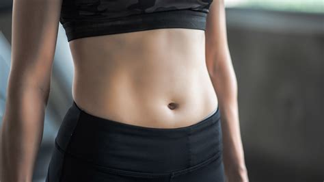 There Are Six Types Of Belly Buttons And Heres What Yours Says About You The Irish Sun