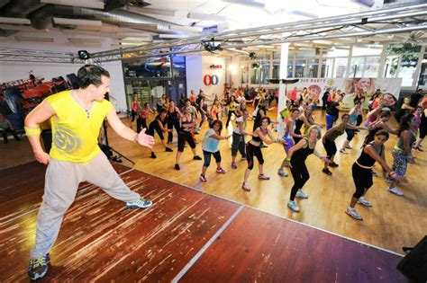 Tips For Zumba Class Beginners 7 Basic Dos And Donts Before Joining