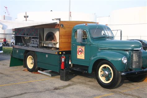 Victoria’s Wood Fired Pizza at the Pizza Truck Parade and Festival in