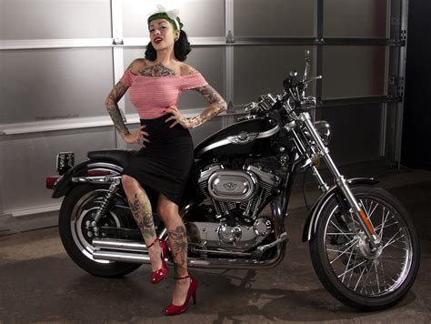 Women Girls And Motorcycles Hd Wallpaper