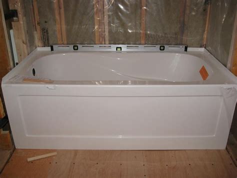 Stuck On Bathtub Installation Plumbing Diy Home Improvement