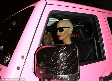Blac Chyna And Amber Rose Party With Dancers At Strip Club Daily Mail Online