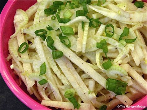 We made this first in the dead of winter and couldn't get jicama, so substituted fennel bulb which worked just fine. Fennel & Jicama Slaw | The Hungry Mouse