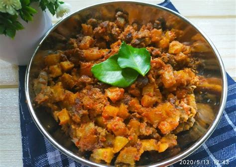 Cara membuat sambal terasi sedap pedas dan segar. Resep Sambal Goreng Kentang Ati oleh Pawon Mamisy - Cookpad