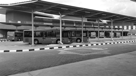 Perak transit bus service covers multiple routes including lumut, sri manjung, sri iskandar, ipoh amanjaya, and ipoh medan kidd. Perak Transit moving on to bigger plans - The Malaysian ...