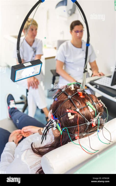 Electroencephalogram Eeg Uses Procedure Results