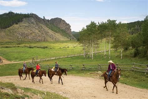 Guided Horseback Trail Rides At Paradise Guest Ranch In Buffalo Wyo